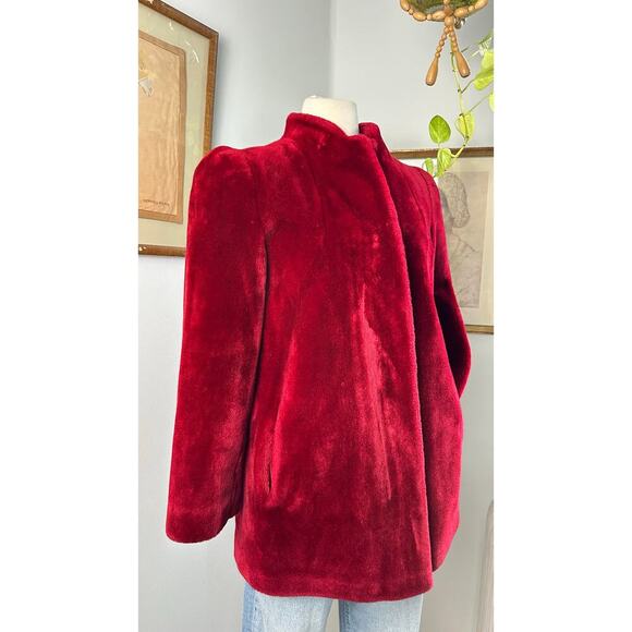 Vintage Velvet Jacket with Satin Lining Red Borgazia- Elegant Retro Style - Picture 8 of 8